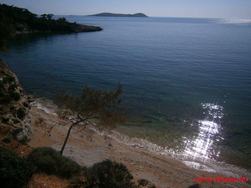 saliniko_beach05