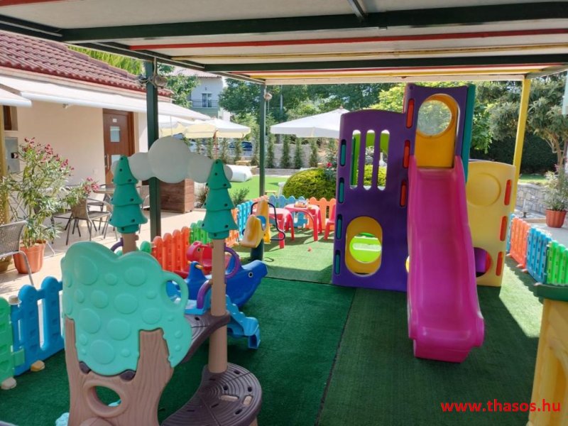 Anassa-Akis Rezidencia *****