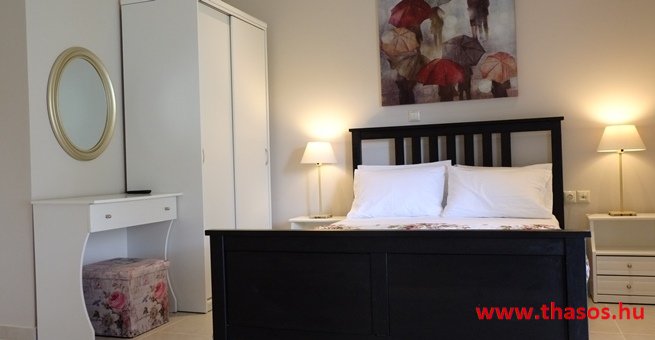 Athanasis Stúdió **** - Limenas