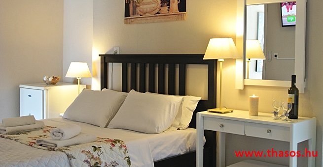 Athanasis Stúdió **** - Limenas