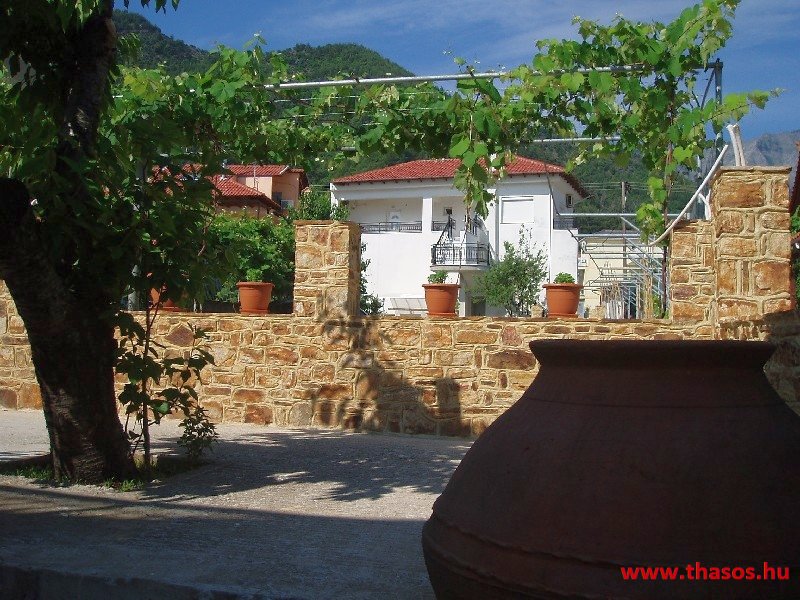 Dimitris Matyoula Apartman *****