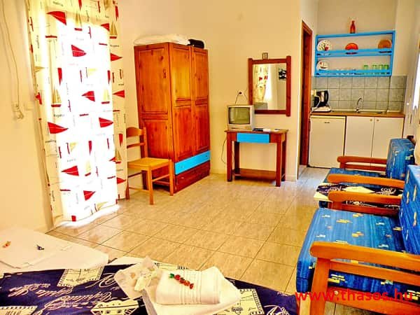 Ifigénia Apartman és Stúdió II. (Parti) ****